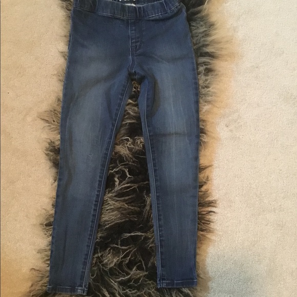 Girl’s blue jeans size 7 - Picture 3 of 10